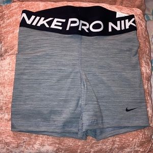 Nike Pro DRI-FIT